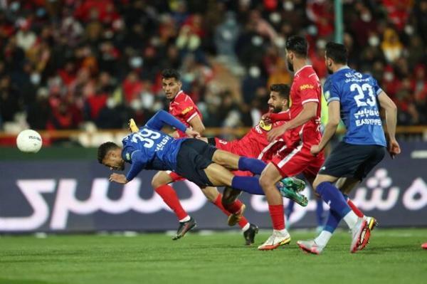 تساوی استقلال و پرسپولیس در دربی 98، فرار از شکست با گل جنجالی