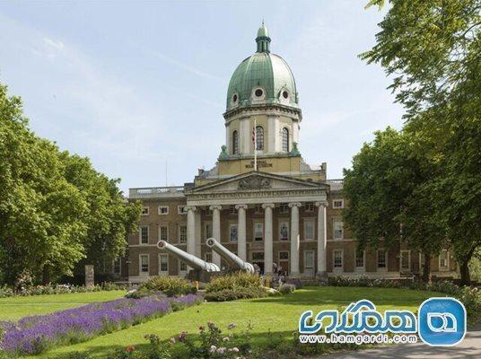 مسئولان موزه سلطنتی جنگ بریتانیا گالری های تازه افتتاح می کنند