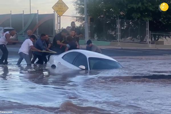نجات معجزه آسای یک زن قبل از بلعیدن ماشین در فروچاله نجات معجزه آسای یک زن قبل از بلعیدن ماشین در فروچاله