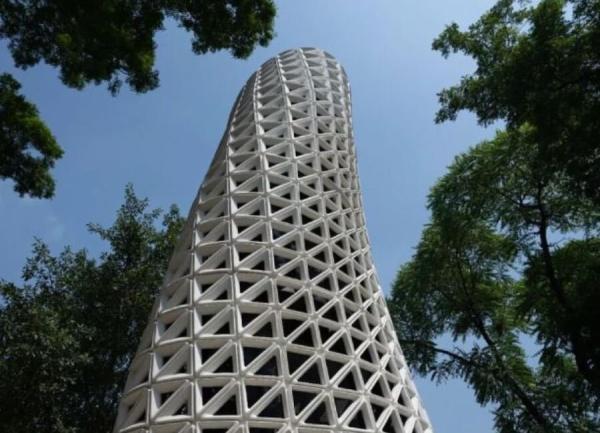 یک برج عجیب برای پاک کردن هوای آلوده ترین شهرها، عکس